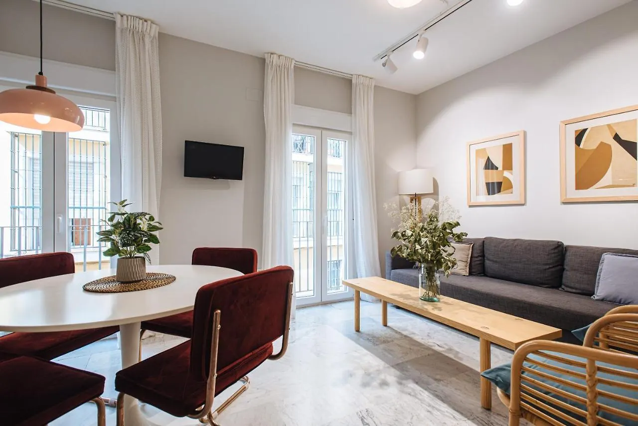 Guadalquivir Terrace Suite Apartments إشبيلية 0*,  إسبانيا