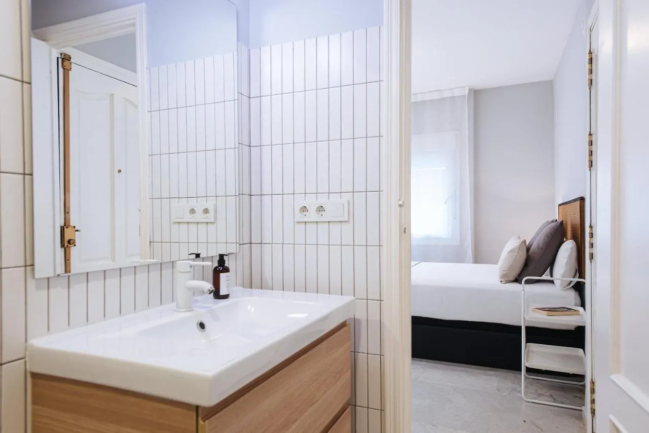 Guadalquivir Terrace Suite Apartments إشبيلية