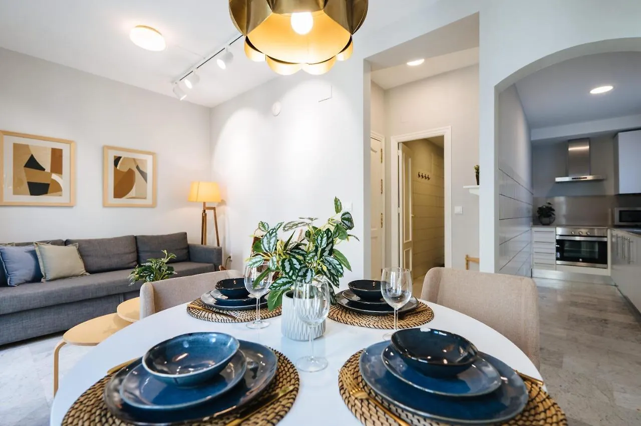 Guadalquivir Terrace Suite Apartments إشبيلية